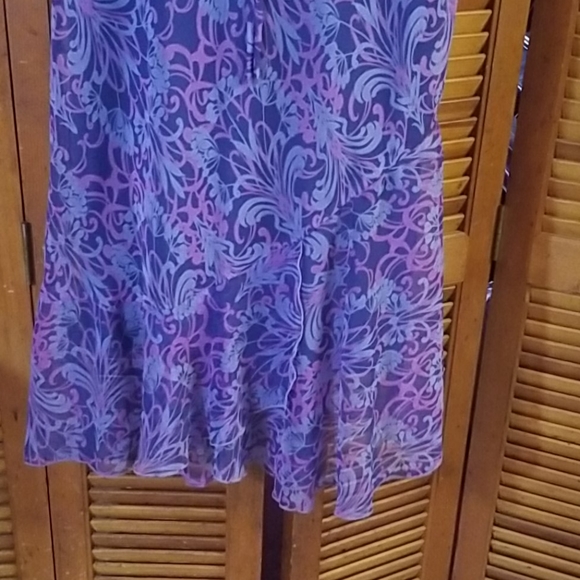 Cute purple dress - Picture 3 of 9